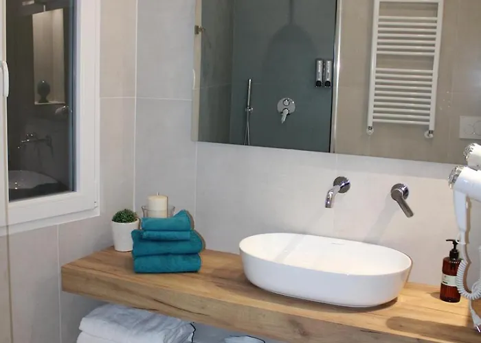 King's Place Guest house